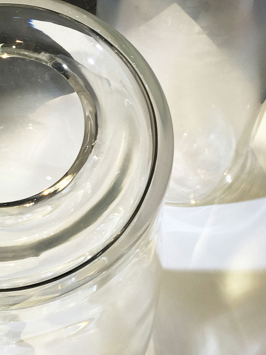 London-Design-Festival-detail-top-view-of-circular-clear-glass-vase