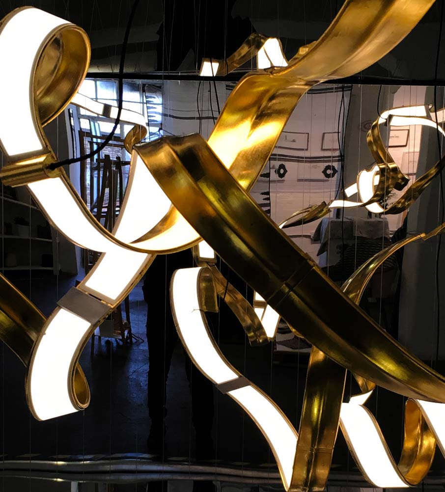 London-Design-Festival-sculptural-curved-ribbon-lighting
