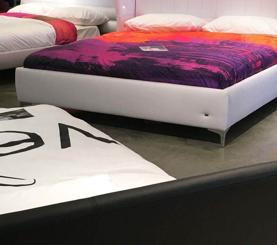 ZayZay-duvet-covers-displayed-on-IQ-Beds-in-Mercatus-showroom